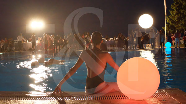 french riviera aquatic show, french riviera water show, cannes water show, nice water show, water show, swimmers
